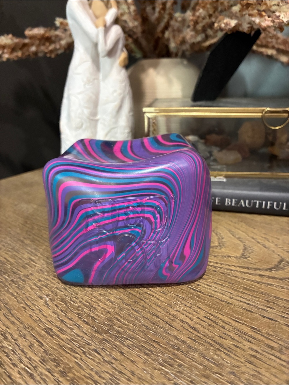 Needoh nice burg swirl